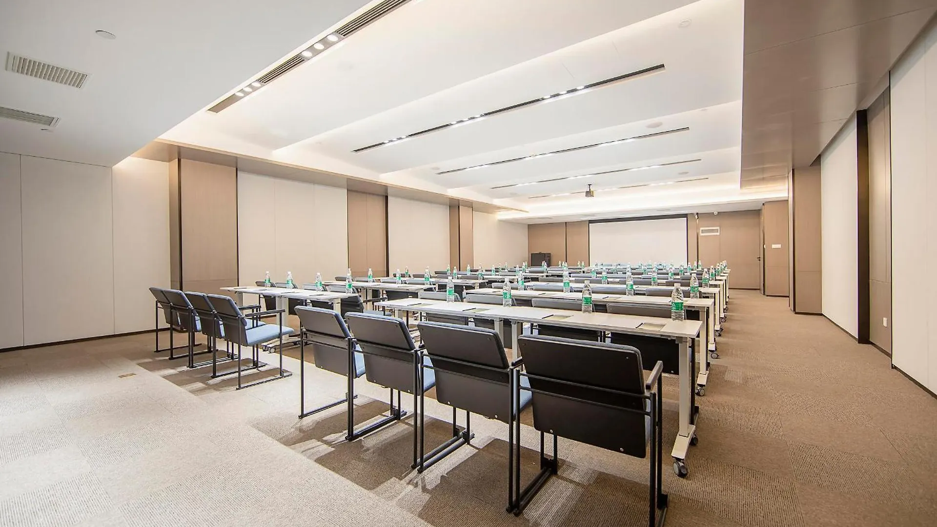 Atour Hotel Zhengzhou High-Tech Star Union
